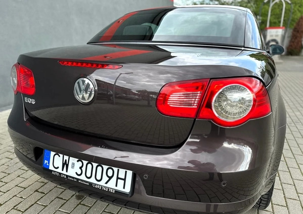 Volkswagen Eos cena 25500 przebieg: 127500, rok produkcji 2006 z Włocławek małe 277